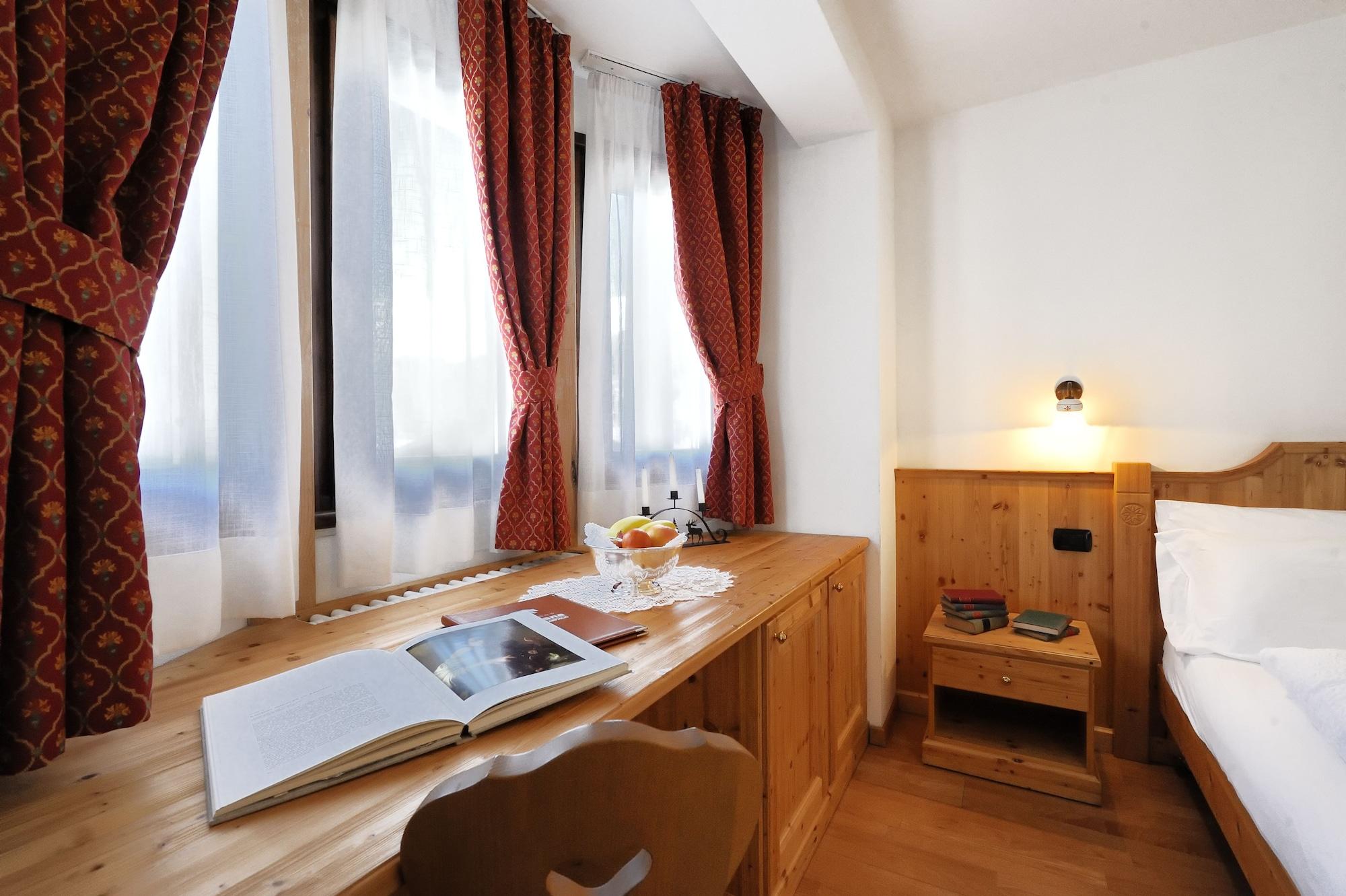 Montana Hotel