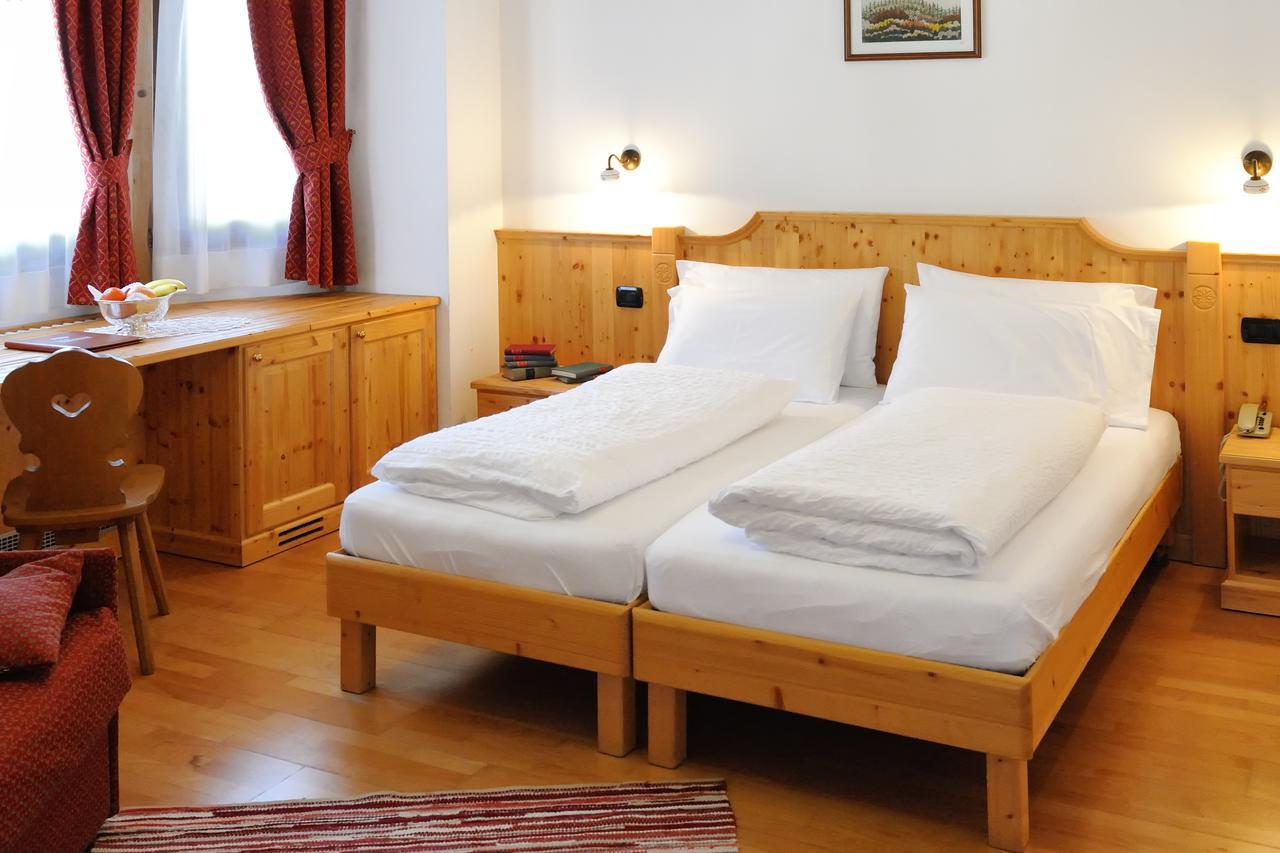 Montana Hotel 3*